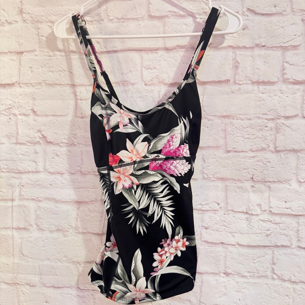 Floral Tommy Bahama Tankini top black floral adjustable straps underwire sz M